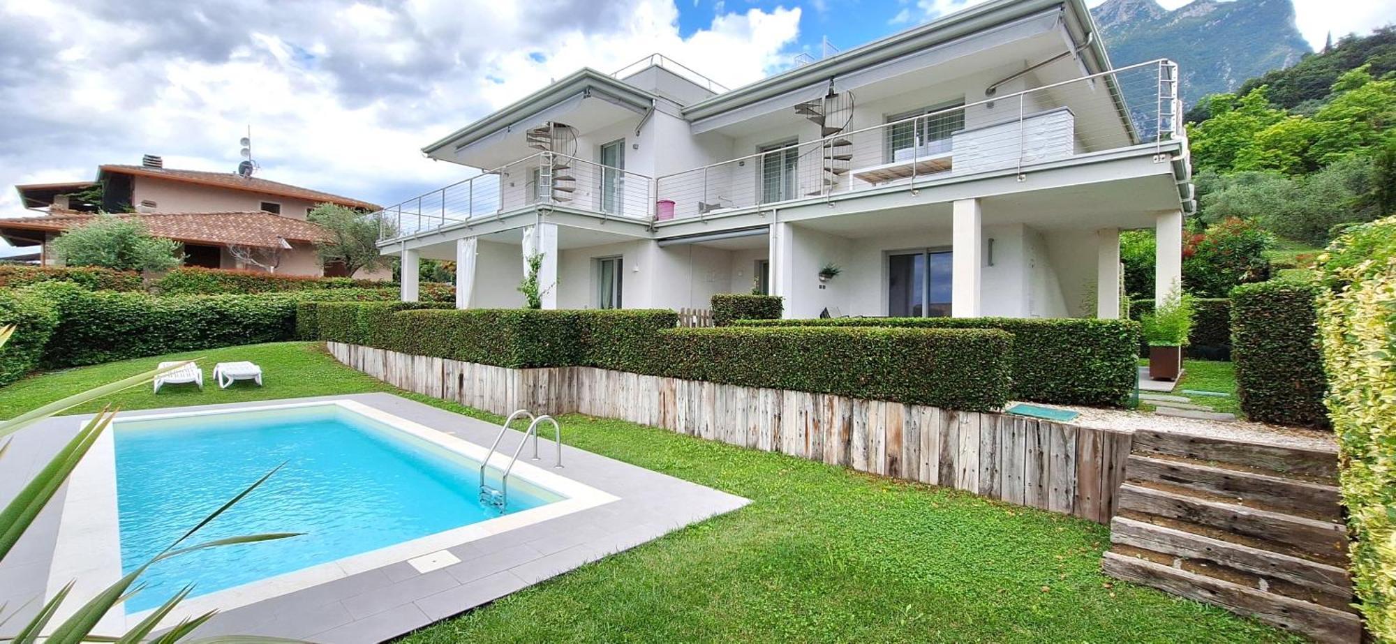 טוסקולנו מדרנו Residence Olivi - Panorama Lake View, Pool, Terrace, Garden, Wifi מראה חיצוני תמונה
